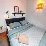Stela Old Town With Private Parking 아파트