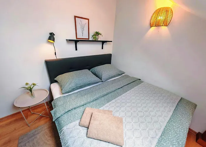 Stela Old Town With Private Parking Apartment